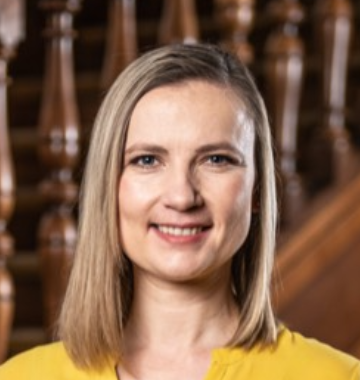 Mgr. Bernadeta Pribulová